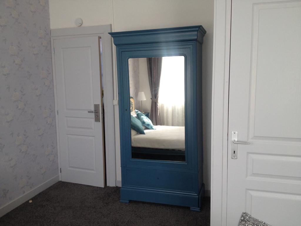Le Petit Dragon Rouge Hotel Miers Room photo